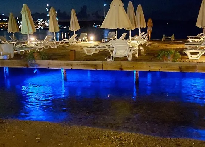 ホテル Mandalya *