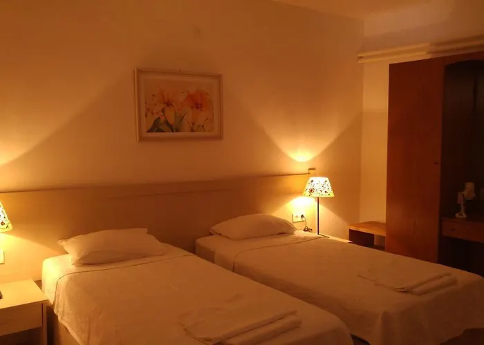 ホテル Mandalya *