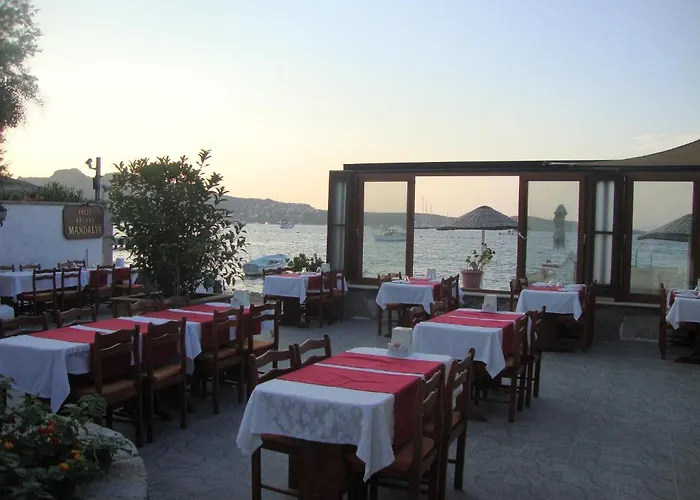 ホテル Mandalya ゴルトゥルブク