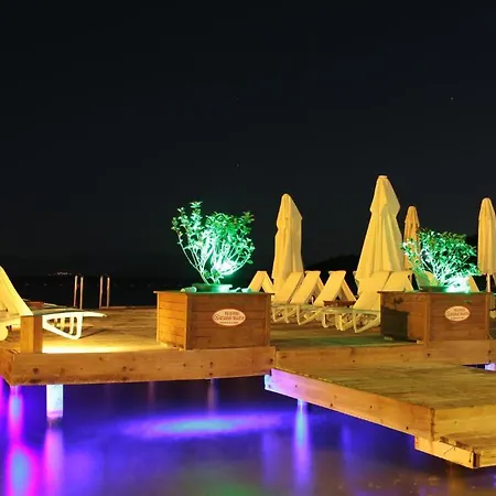 Mandalya 酒店 古托克布库